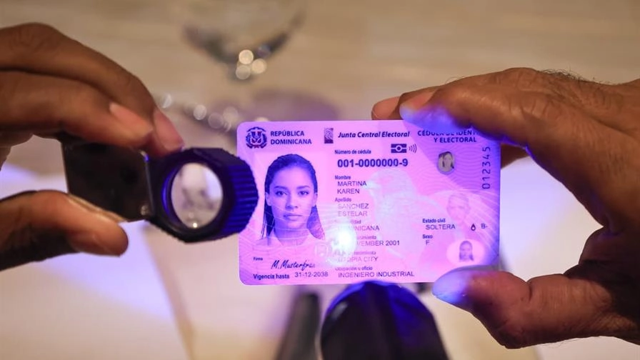 cédula dominicana imagen de referencia