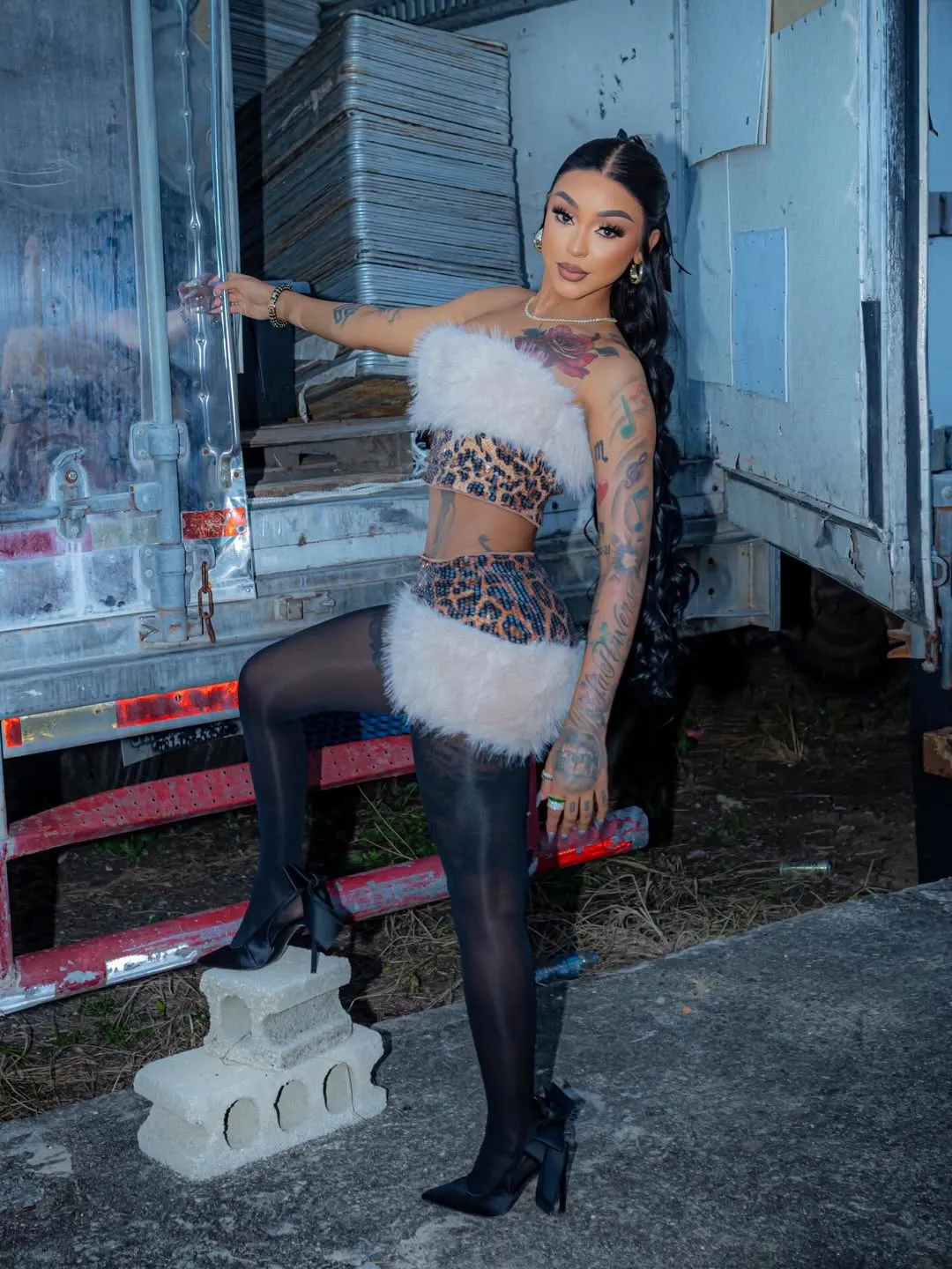 la perversa imagen de sus redes sociales la perversa imagen de sus redes sociales