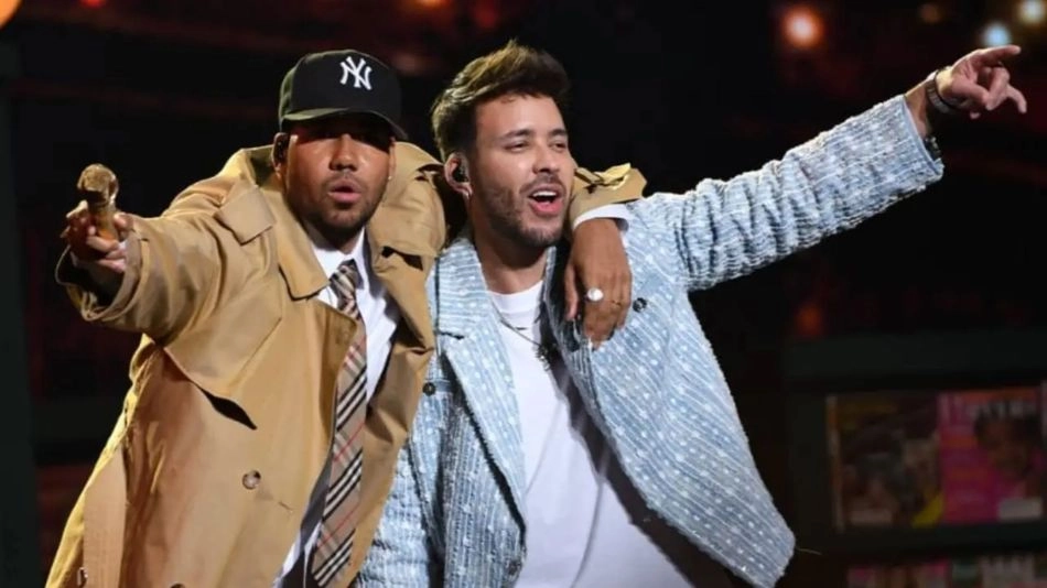 romeo y prince royce en un concierto